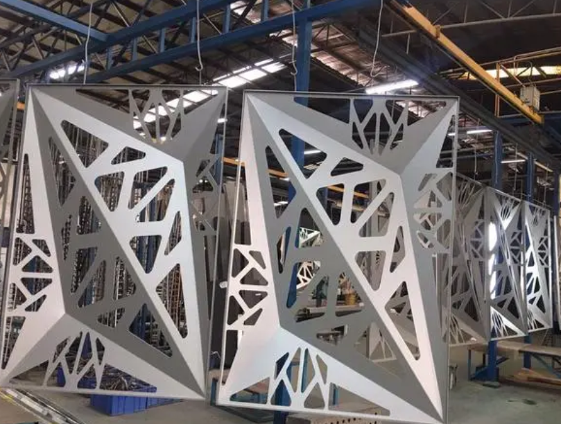 铝板幕墙的分类、工艺到施工验收